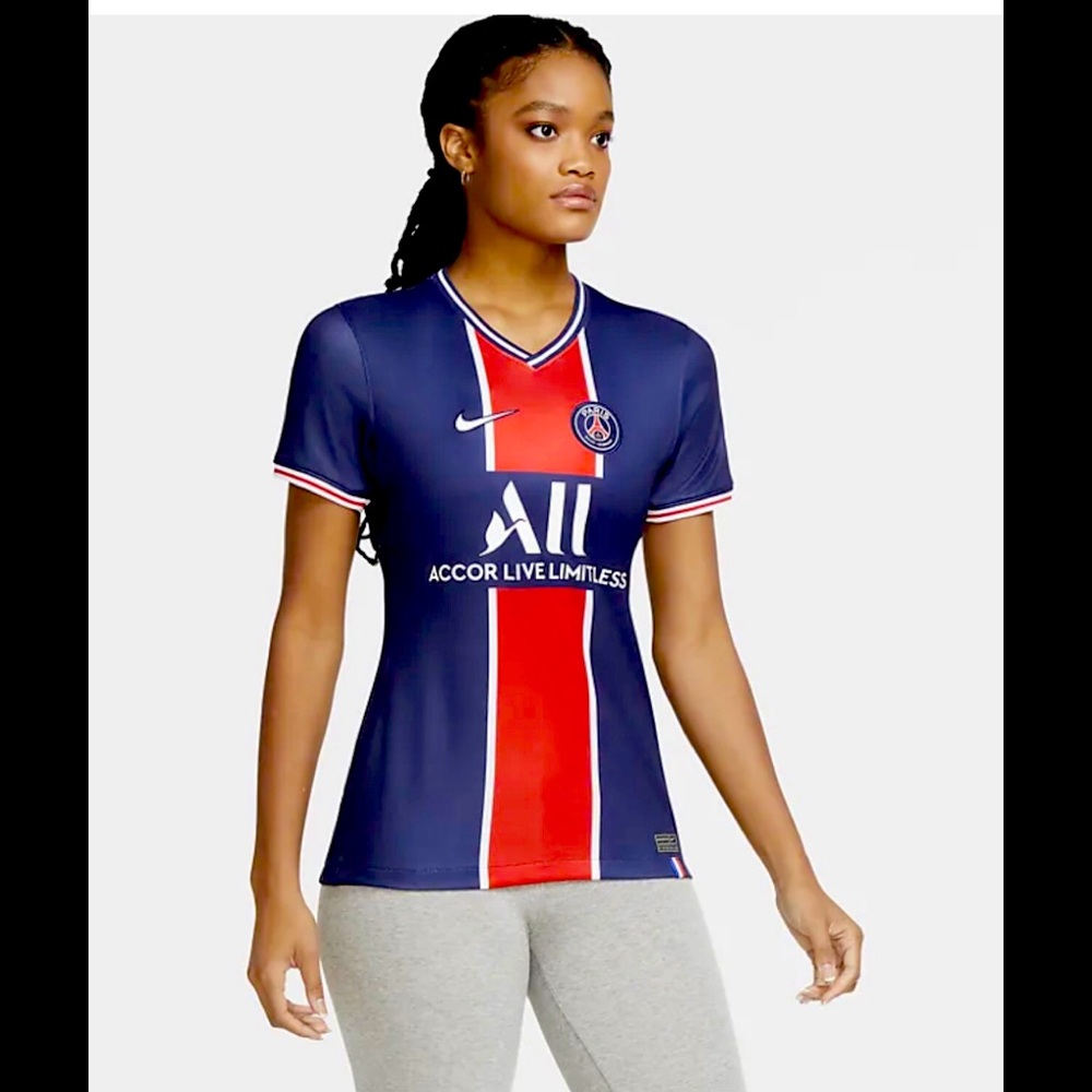 BNWT Nike Woman Paris St. Germain Soccer Jersey